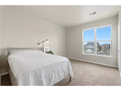 Bedroom - 18939 E Warren Cir #E302, Aurora, CO 80013 photo 1 of 7