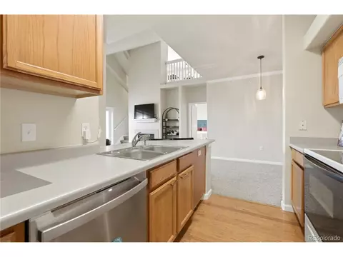 Kitchen - 18939 E Warren Cir #E302, Aurora, CO 80013 photo 3 of 3