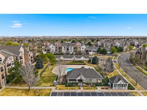 View/Area - 18939 E Warren Cir #E302, Aurora, CO 80013 photo 2 of 5