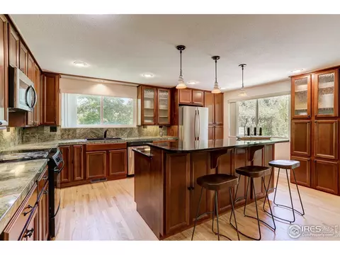 4586 Apple Way, Boulder, CO 80301 photo 7