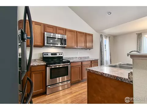 1031 E 25th St, Greeley, CO 80631 photo 5