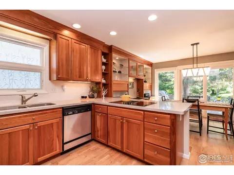 7138 Cedarwood Cir, Boulder, CO 80301 photo 7