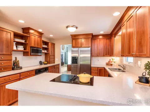7138 Cedarwood Cir, Boulder, CO 80301 photo 9