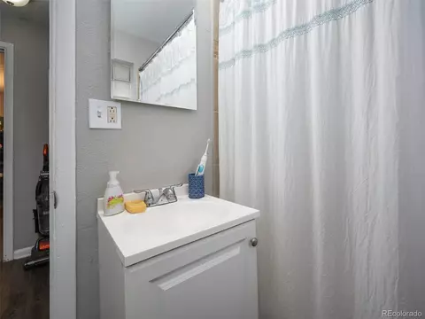 1630 E 30th Ave, Denver, CO 80205 photo 14