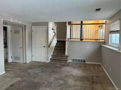 Undisclosed, Aurora, CO 80014 photo 32