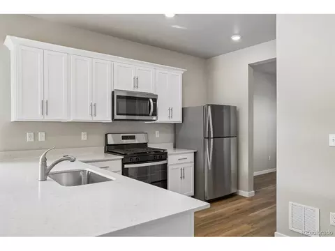 Kitchen - 971 Cascade Falls St, Severance, CO 80550 photo 3 of 5