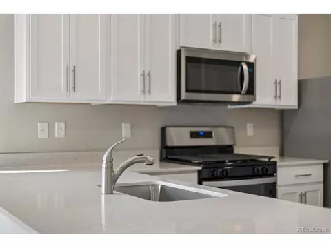 Kitchen - 971 Cascade Falls St, Severance, CO 80550 photo 4 of 5