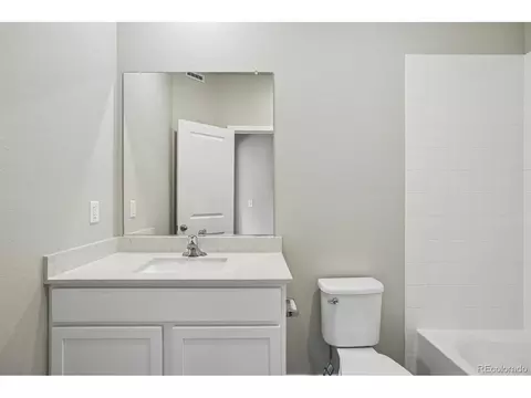 Bath - 971 Cascade Falls St, Severance, CO 80550 photo 3 of 4