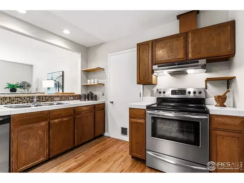 3675 Cloverleaf Dr, Boulder, CO 80304 photo 11