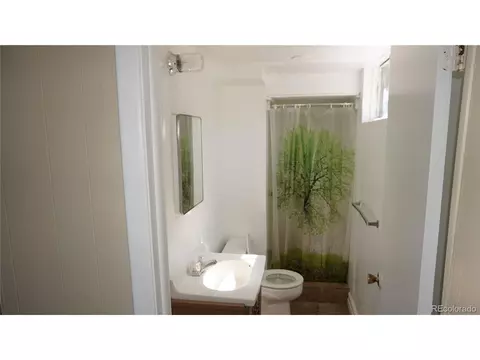 10941 E 6th Pl, Aurora, CO 80010 photo 13