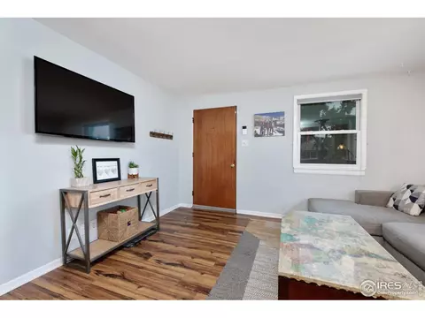 6824 Reno Dr, Arvada, CO 80002 photo 5