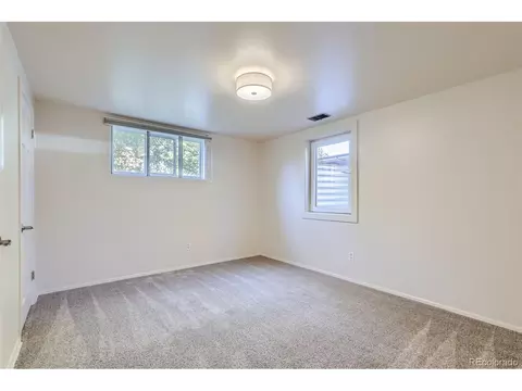 8302 E Lehigh Dr, Denver, CO 80237 photo 20