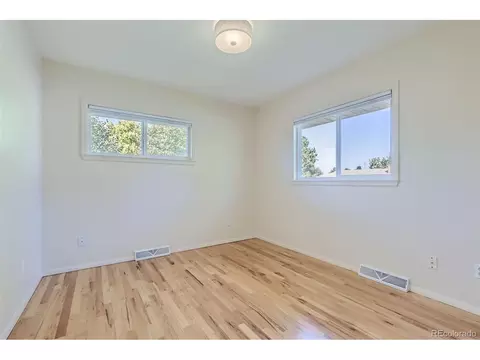 8302 E Lehigh Dr, Denver, CO 80237 photo 15