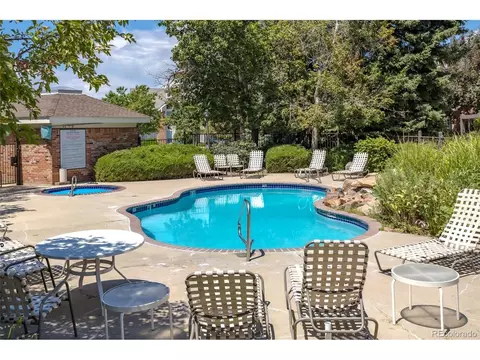 Exterior - 13833 E Lehigh Ave #D, Aurora, CO 80014 photo 4 of 5