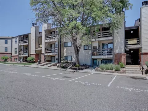 Exterior - 579 Wright St #202, Lakewood, CO 80228 photo 6 of 6