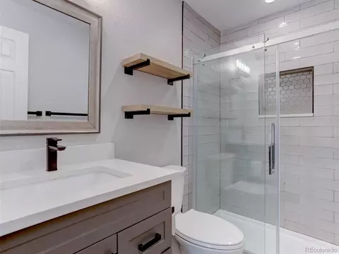 Bath - 579 Wright St #202, Lakewood, CO 80228 photo 2 of 2