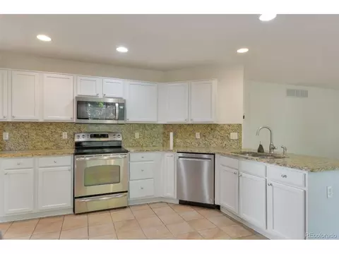 19464 E Bates Ave, Aurora, CO 80013 photo 8