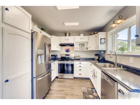 41 Cave Rock Ct, Lyons, CO 80540 photo 12