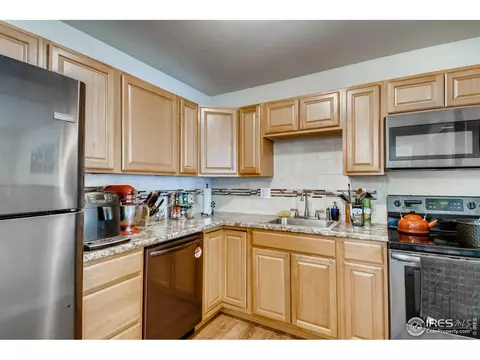 3402 Myrtle St, Evans, CO 80620 photo 10