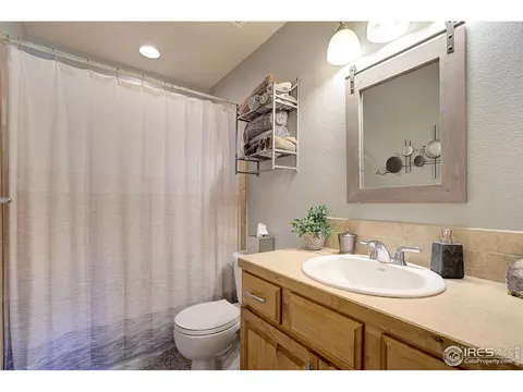 165 Redcloud Ave, Berthoud, CO 80513 photo 14