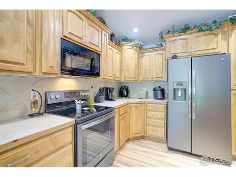 165 Redcloud Ave, Berthoud, CO 80513 photo 9