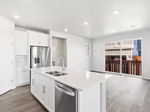 259 E 4th St, Berthoud, CO 80513 photo 15