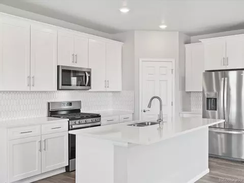 259 E 4th St, Berthoud, CO 80513 photo 14
