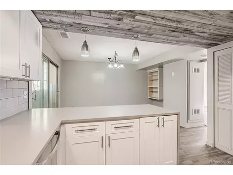 9152 E Lehigh St, Denver, CO 80237 photo 5