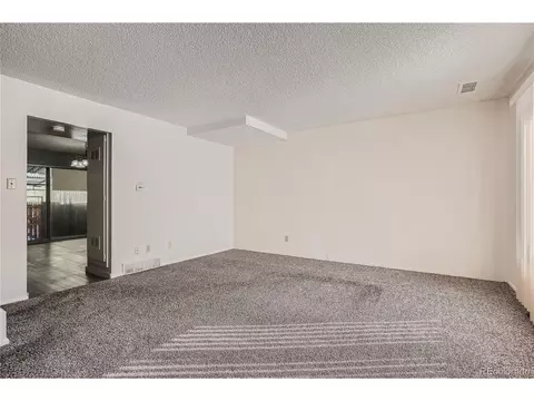 9152 E Lehigh St, Denver, CO 80237 photo 8