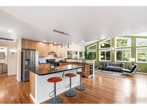 4205 Martin Dr, Boulder, CO 80305 photo 2