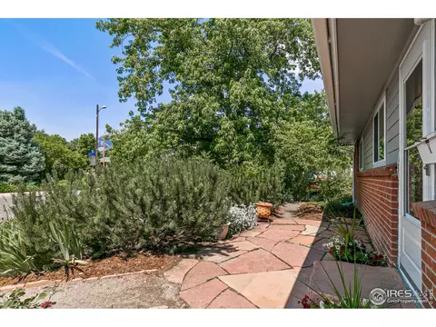 4205 Martin Dr, Boulder, CO 80305 photo 5