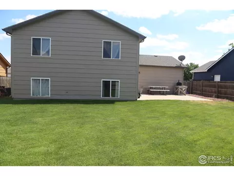 1035 E 25th St Ln, Greeley, CO 80631 photo 2