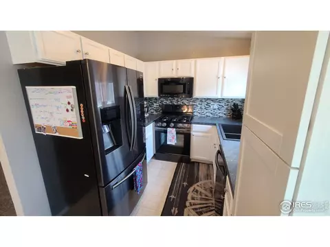 3913 Grouse Dr, Evans, CO 80620 photo 9