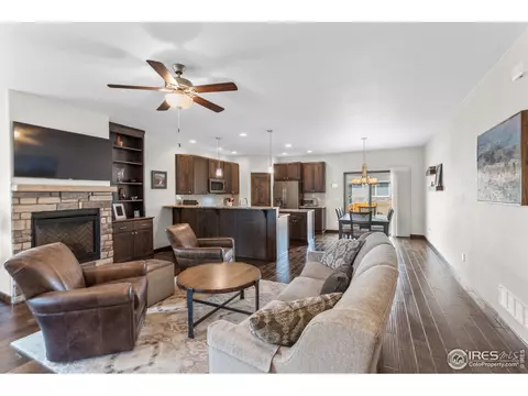 808 13th St, Berthoud, CO 80513 photo 5