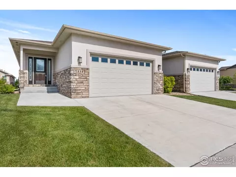 808 13th St, Berthoud, CO 80513 photo 2
