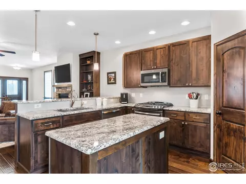 808 13th St, Berthoud, CO 80513 photo 10