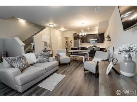111 S 8th St, Berthoud, CO 80513 photo 5