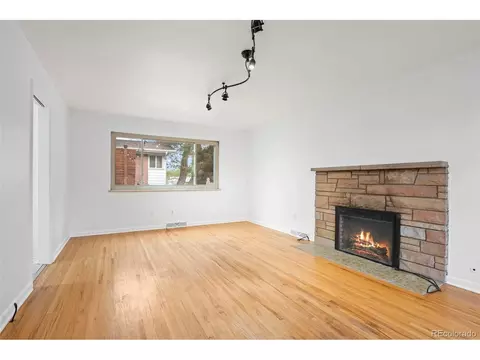 6054 Queen Ct, Arvada, CO 80004 photo 9
