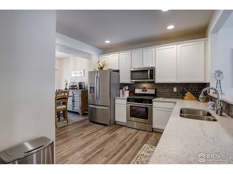 218 E Chestnut St #1, Windsor, CO 80550 photo 6