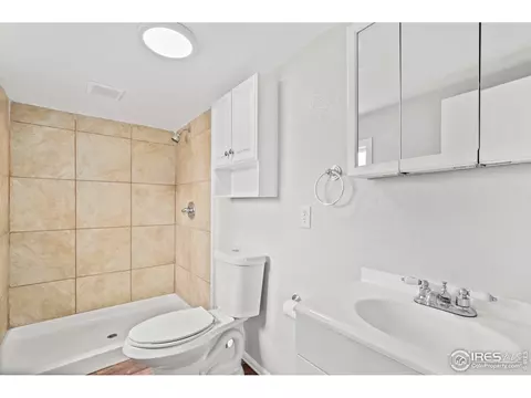 73 Bent Ave, Akron, CO 80720 photo 18
