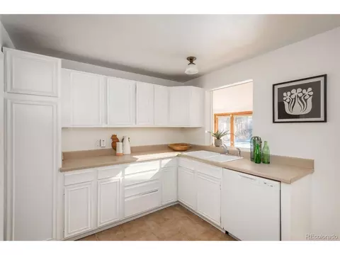 7032 E 4th Ave, Denver, CO 80220 photo 17