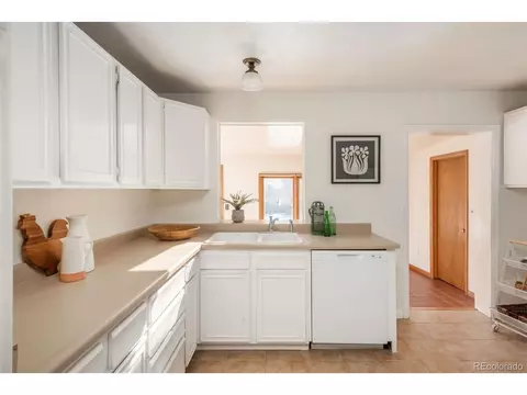 7032 E 4th Ave, Denver, CO 80220 photo 16