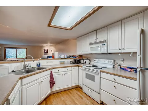 2853 Springdale Ln, Boulder, CO 80303 photo 4