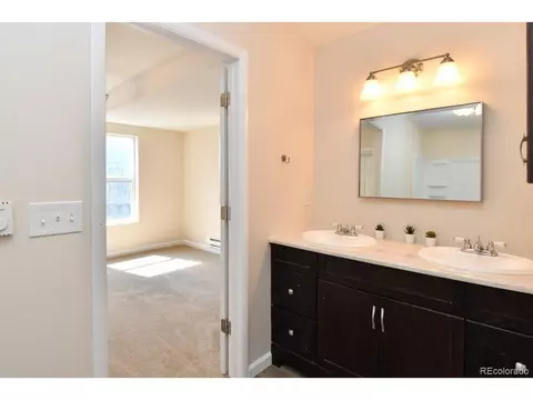 Undisclosed, Aurora, CO 80010 photo 21