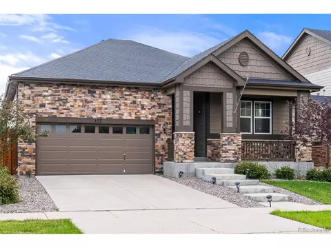 197 S Irvington St, Aurora, CO 80018