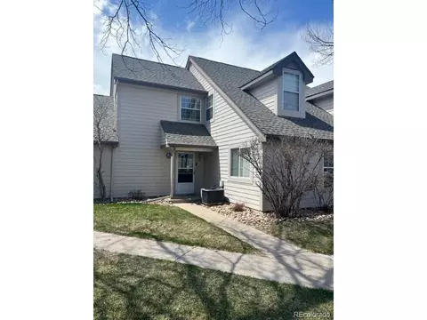2121 S Victor St #E, Aurora, CO 80014