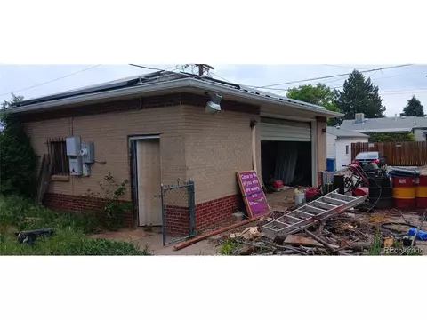 2008 Moline St, Aurora, CO 80010 photo 5