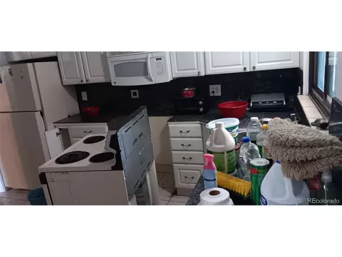 2008 Moline St, Aurora, CO 80010 photo 8