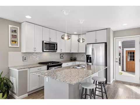Kitchen - 9340 E 58th Ave, Denver, CO 80238 photo 2 of 3