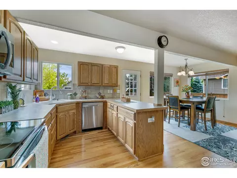640 Mount Massive St, Berthoud, CO 80513 photo 12